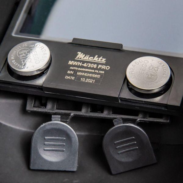 Маска зварювальника Machtz MWH-4/306 PRO 11075 фото Маска зварювальника Machtz MWH-4/306 PRO 11075 фото