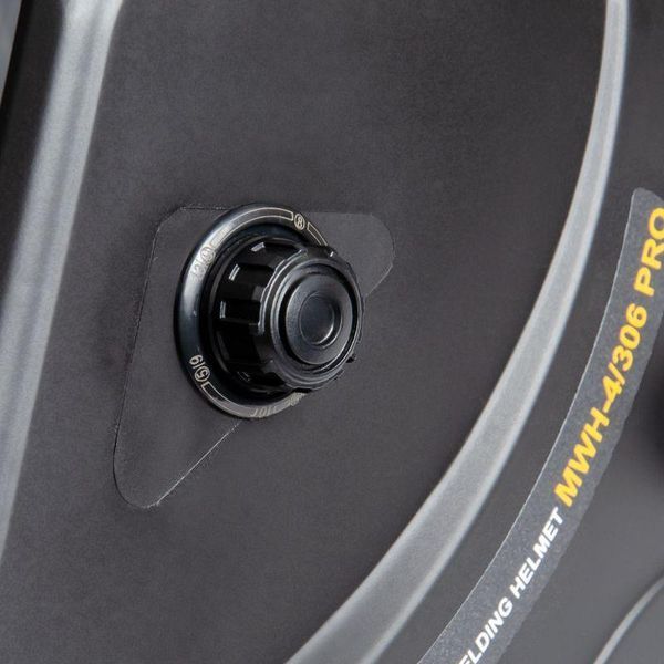 Маска зварювальника Machtz MWH-4/306 PRO 11075 фото Маска зварювальника Machtz MWH-4/306 PRO 11075 фото