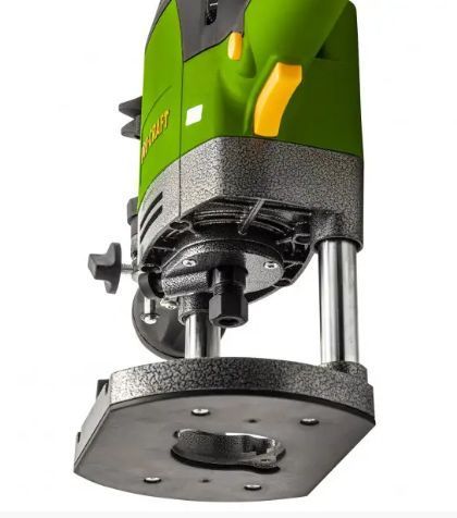 Фрезер электрический PRO-CRAFT POB-1200Н (плавная регулировка глубины фрезерования 001210 фото